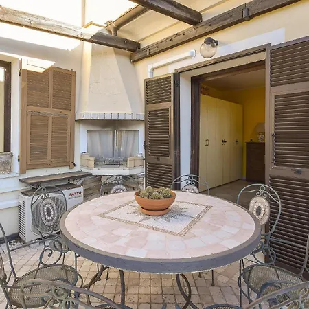 2 Bedroom Awesome In * Vado Ligure