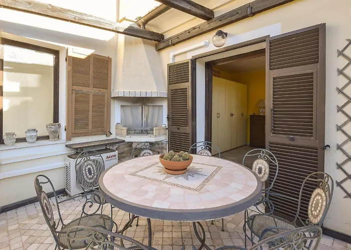 2 Bedroom Awesome In * Vado Ligure